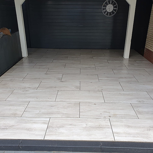 Restpartij Edam: 4,86 m2 Kera Twice Paduc 45x90x5,8 cm Silver