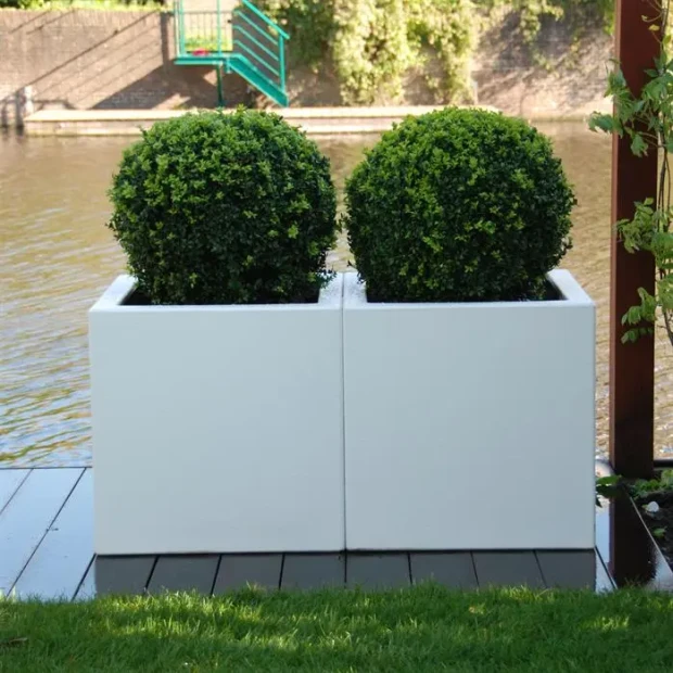 Plantenbak Carrez met wielen polyester 80x80x60 cm