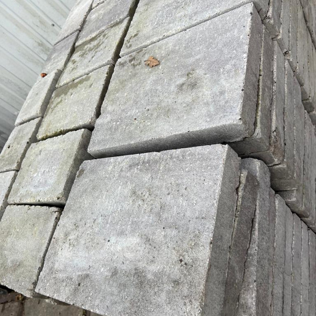 Restpartij Almere 80m2 Abbeystones  6 cm Ivory met deklaag