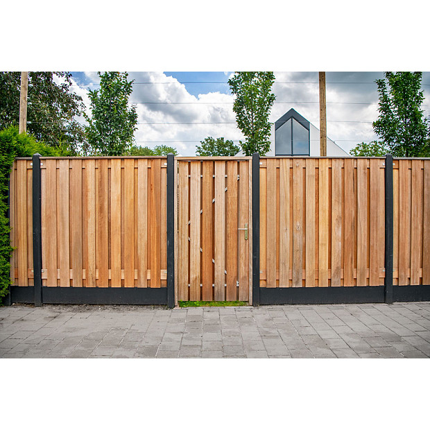 Tuinscherm Dronten geschaafd onbehandeld hardhout 21-planks 180x180 cm