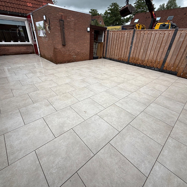 Cerasun 60x60x4 cm Vulcano Beige