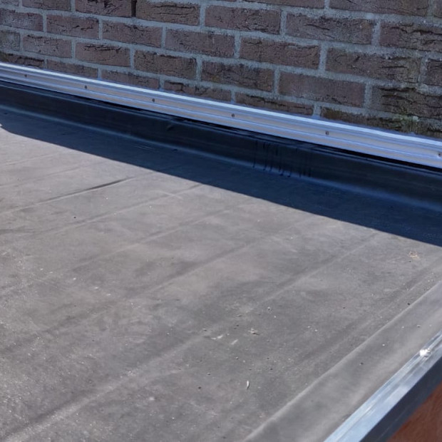 EPDM dakbedekking folie + toebehoren tbv 300x300cm modellen