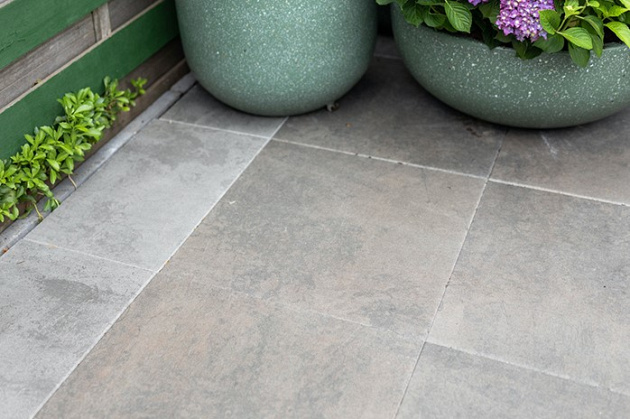 Outletpartij Edam: Designo Flamed 60x60x3 cm Brown