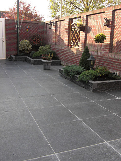 Restpartij Schagen: 10 stuks Basalt 60x60x3 cm Twilight