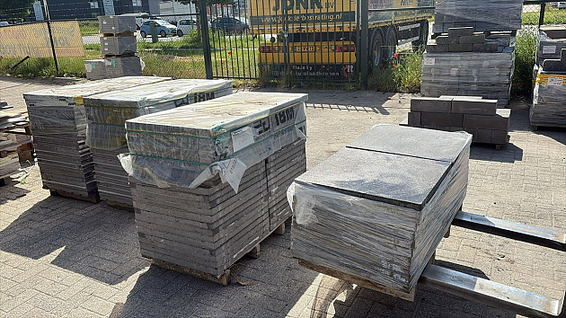 Restpartij Almere Ca 52.5 m2 GeoStretto plus 60x60x4 Venice