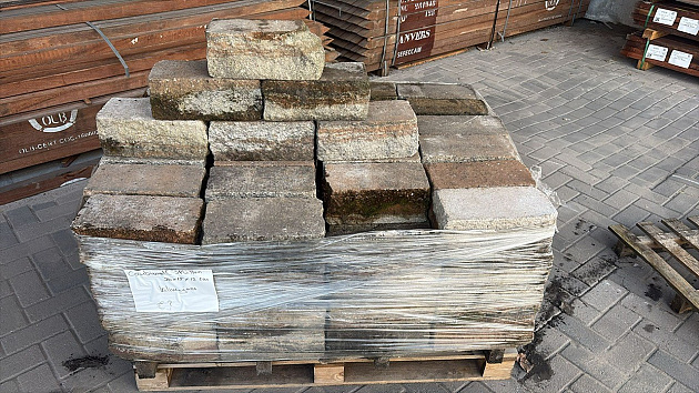 Restpartij Almere: Ca. 101 stuks Splitton 30x20x15 cm Kilimanjaro
