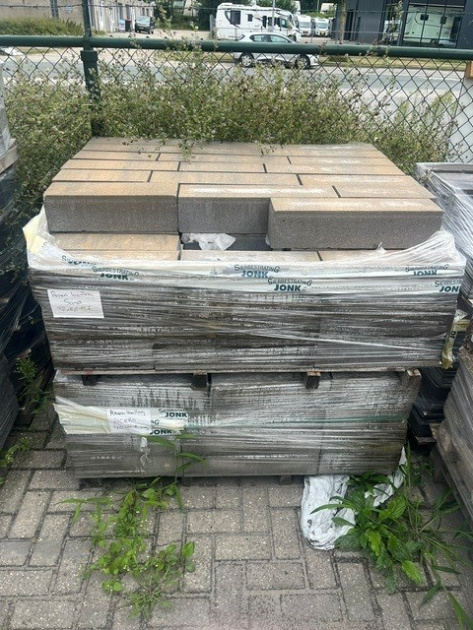 Restpartij Almere: ca. 37.56m1 Modern Walling Desert Sand