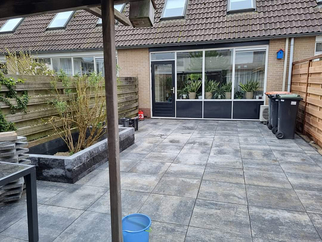 Restpartij Almere: Ca. 35,6 m2 Budget Terrastegel 60x60x4 cm Grigio