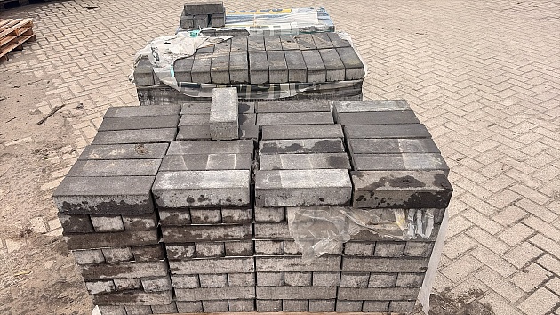 Restpartij Almere: ca.14,50m2 Geoklinker Plus XL 10,5x31,5x8 cm Milano