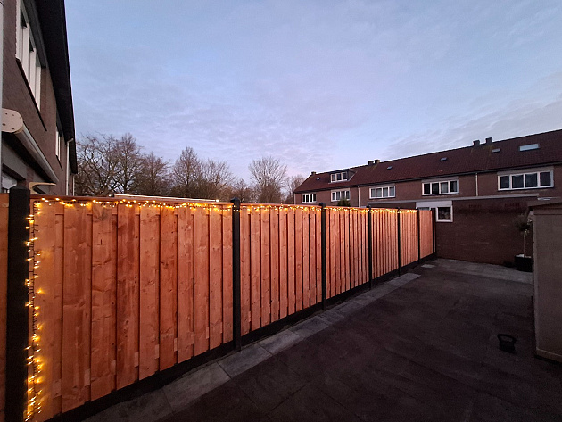 24520 jwoods tuinscherm red wood 19 planks 180x180 cm geschaafd 527576