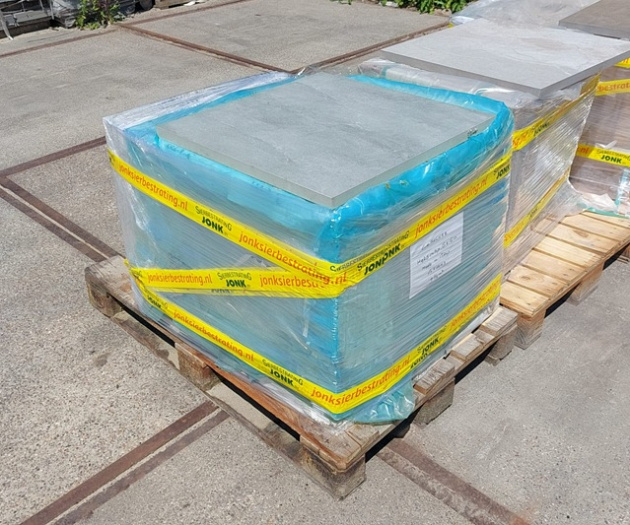 Restpartij Zwanenburg: ca. 9,5m2 CeraLuxe 60x60x3 cm Helsinki Grigio (italie)