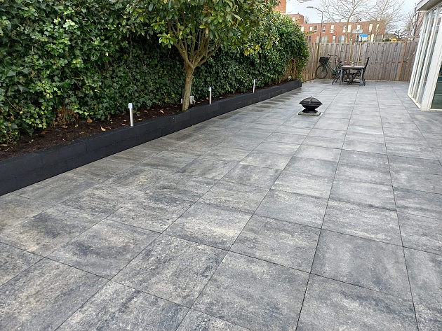 Outlet DUMP Partij Almere: Ca. 15 m2 TerrasTopper 60x60x4 cm Rocca