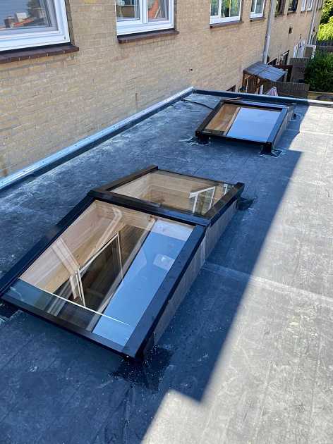 Zadeldak Lichtstraat 2-ruits 76,2(B) x 205(D) cm, enkel glas