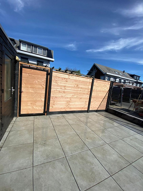 Betowood Deur 98,5x190 cm, zwart staal (excl. deurbeslag)