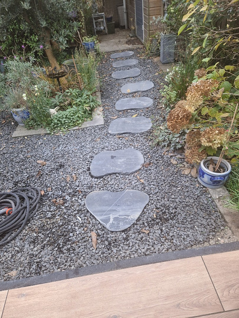 Flagstone Staptegel Black Beauty