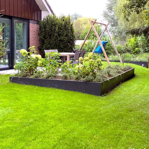 Gepoedercoat staal keerwand binnenhoek 50x50x30 cm zwart