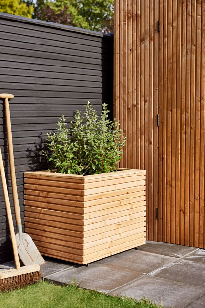 Bloembak Krefeld 60x80x60 cm op wieltjes, geïmpregneerd, geschaafd red class hout