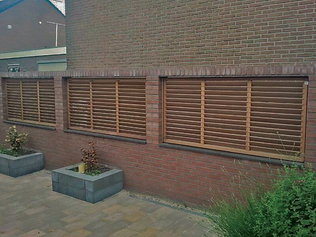 Hardhouten Lamellenscherm Louvre Venus 180x90 cm