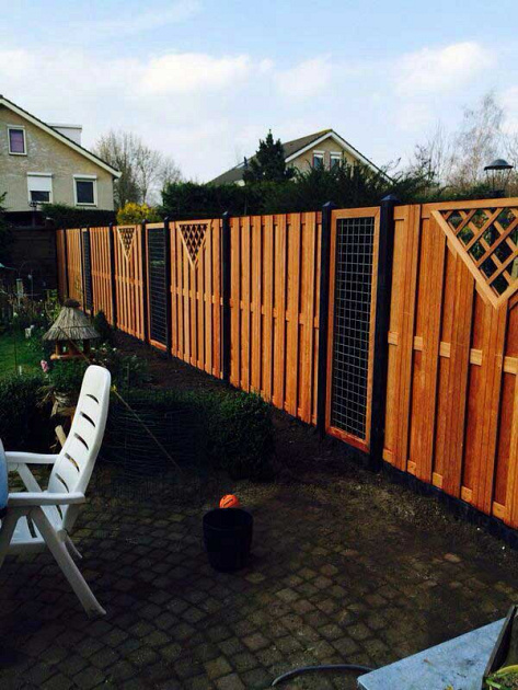 Hardhouten Tuinscherm Recht Verticaal met V-ruit 180x180 cm