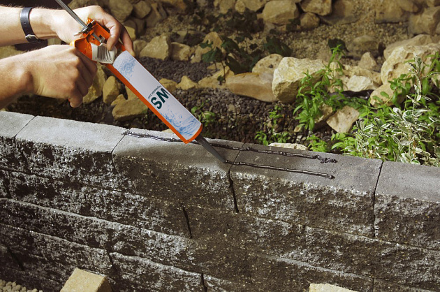 WS Polymeerkit steenlijm zwart per koker 290 ml