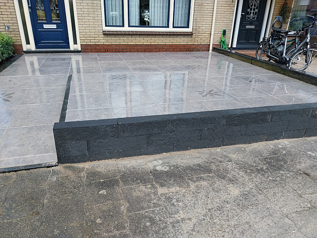 Marlux Designtegel 60x60x3 cm Caliza Azul Design 2 (nog 17,28 m2 voorradig in edam)