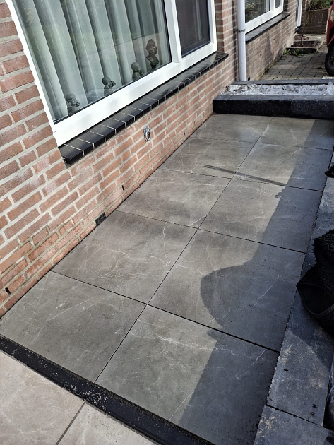 Cerasun 60x60x4 cm Lucca Grey