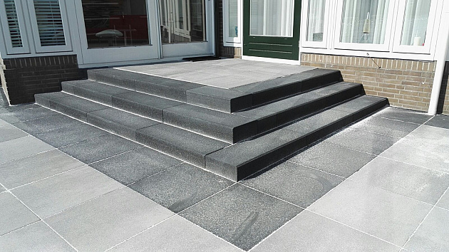 GeoColor Traptrede 100x35x15 cm Solid Black