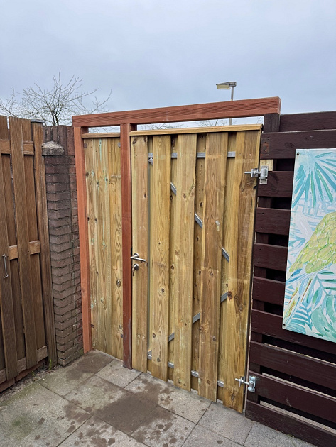 Grenen Tuindeur Recht op verstelbaar stalen frame 90x180 cm