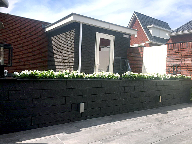 Riven Walling Anthracite per 1,26 m1