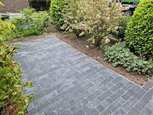 Stonique Tommel Longstone 31,5x10,5x7 cm Antraciet