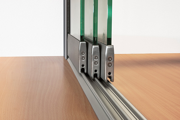 Glazen Schuifwand 271(B)x224(H) cm tbv zijkant Buitenverblijf 300 cm diepte