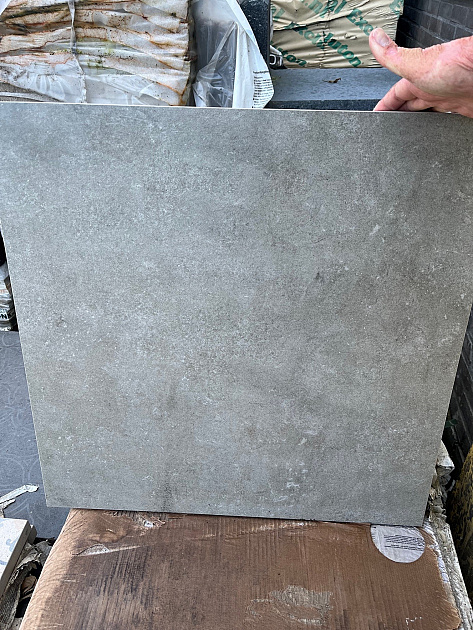 Restpartij Edam: ca. 8,28 m2 m2 Cera3Line Lux&Dutch 60x60x3 cm Grey