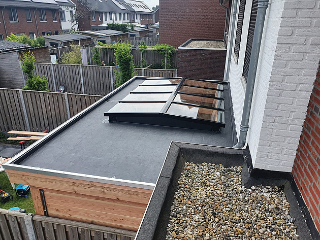 Zadeldak Lichtstraat 8-ruits 322,2(B) x 205(D) cm, enkel glas