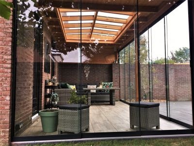 Douglas Zadeldak Lichtstraat Zwart 404,2(b) x 155(d) cm, 10-ruits Gelaagd 44.2 glas