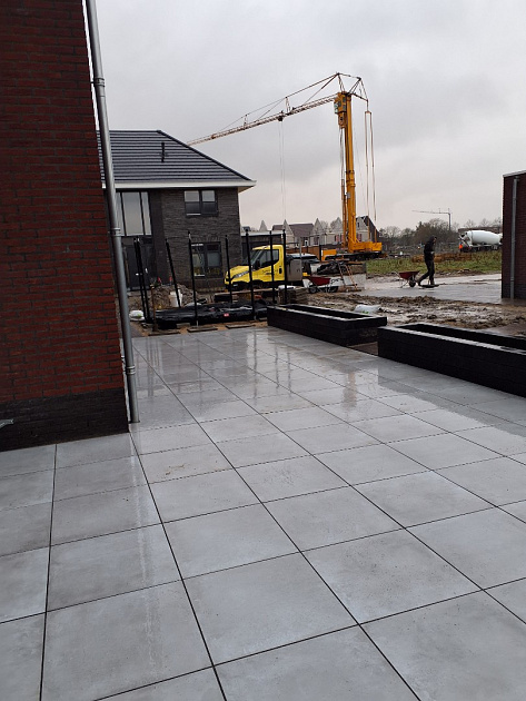 CeraLuxe 60x60x3 cm Concreto Smoke (203.7m2 voorraad Edam)