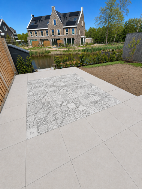 Restpartij Edam: 6.48 m2 LuxaCoat 60x60x3 cm Greige