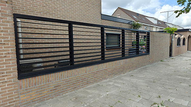 Flex Fence zelfbouwpakket excl. hout, raillengte 166 cm zwart