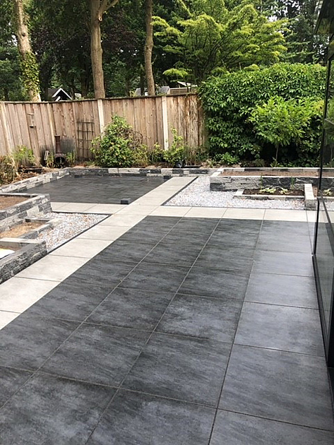 Restpartij Almere : circa 7.56 m2 Kera Twice 60x60x4,8 cm Moonstone Black