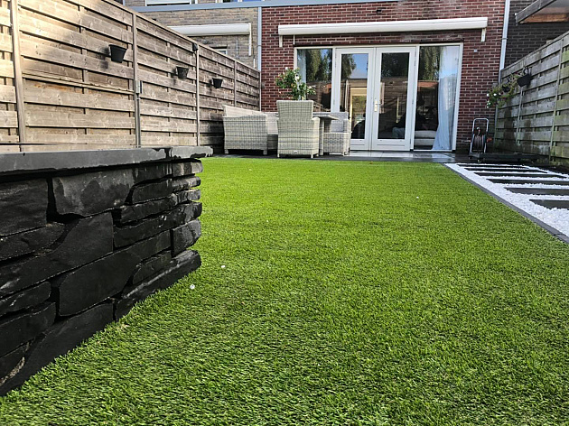 63851 outletpartij kunstgras palmyra 40 op rol van 400 cm breed  202593