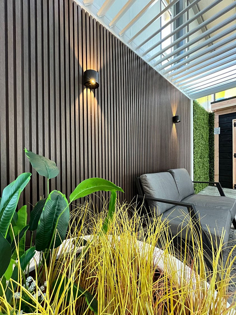 Outdoorpro+ Wandlamp Soito Afgerond Zwart Up/Down