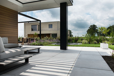 GeoCeramica 60x60x4 cm ConCreet Silver