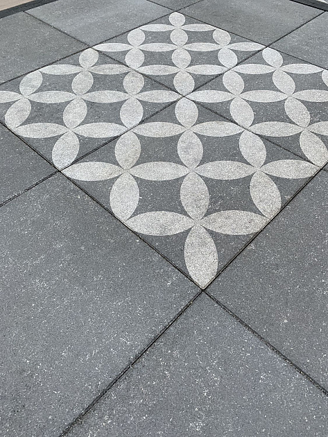 68121 restpartij schagen 4 stuks geoproarte design 60x60x4 cm belgian blue dark grey flower 72001