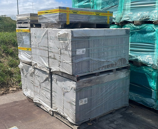 Restpartij Zwanenburg: ca. 15m2 PrivaCeramica 60x60x4,8 cm Urbano Avorio