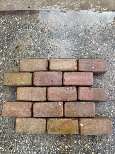 Restpartij Edam: Oud Gebakken Keiformaat Rood Bont