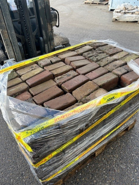 Restpartij Edam: Oud Gebakken Keiformaat Rood Bont