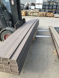 Opruiming Almere: Circa 77  st Terradeck Composiet Vlonderplank 2,5x13,5x400 cm Cappuccino