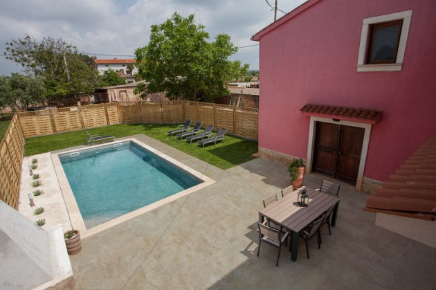 Restpartij Zwanenburg: ca. 6,5m2 Triagres  90x90x3 Travertino Lecce Iv