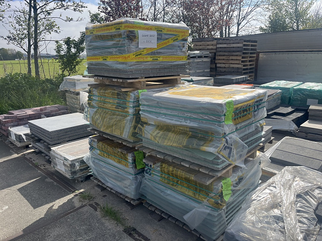 Restpartij Zwanenburg: ca. 38m2 ViaTerraza 80x80x4 cm Almeria