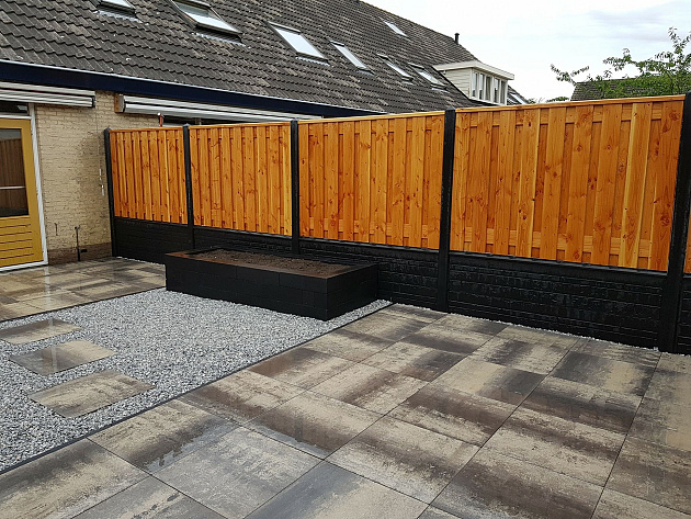 JWOODS Tuinscherm Red Wood 19-planks 180x150 cm Geschaafd