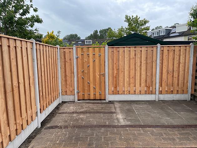 Red Wood Tuindeur Geschaafd op stalen frame 100x195 cm